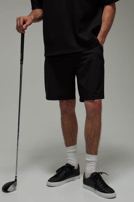 Active Loose Fit 8.5inch Golf Short - Image 1
