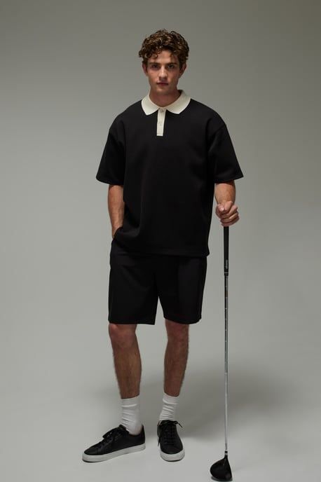 Active Loose Fit 8.5inch Golf Short - Image 4