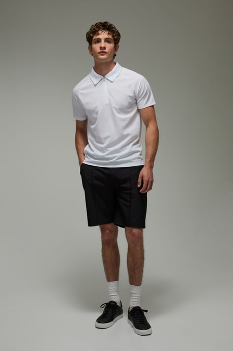 Active Regular Fit Pintuck Golf 8.5inch Shorts - Image 4