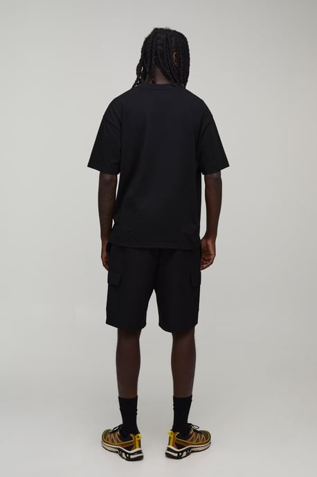 Relaxed Fit Elasticated Technical Stretch Cargo Shorts - Image 2