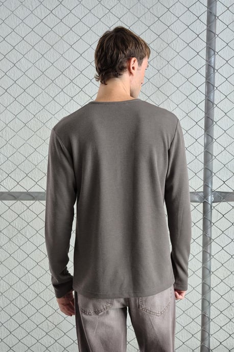 Slim Fit Knopkraag Lange Mouwen T-Shirt - Image 3