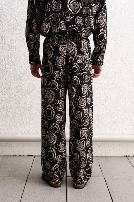 Wide Leg Relaxed Fit Pants - Image 4