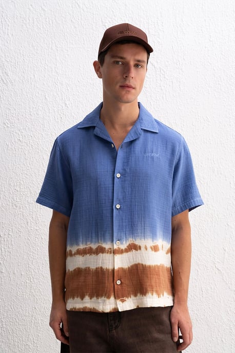 Tie-Dye Kortärmad Skjorta med Knäppning - Image 1