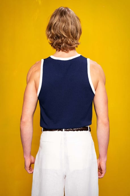 Slim Fit Ärmless Crew Neck T-shirt i Bomull - Image 3