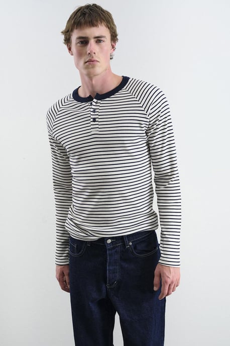 Slim Fit Randig Knäppkrage T-Shirt - Image 1
