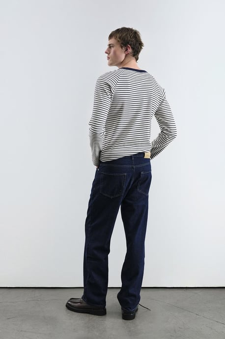 Slim Fit Randig Knäppkrage T-Shirt - Image 4