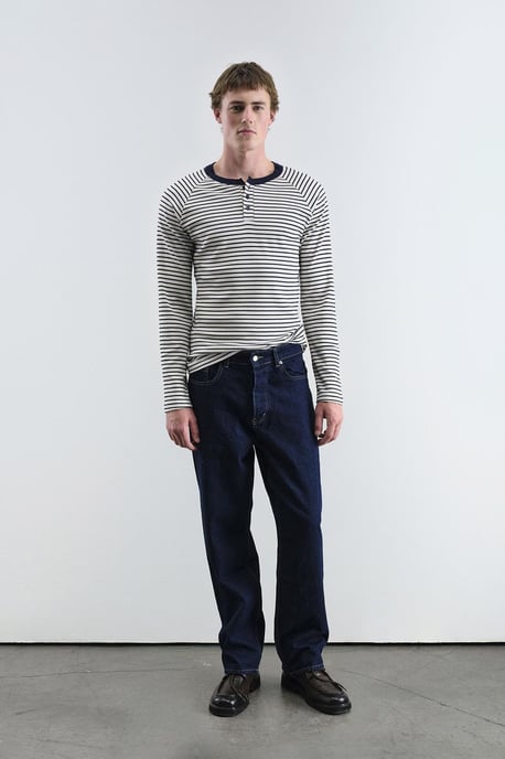 Slim Fit Randig Knäppkrage T-Shirt - Image 5