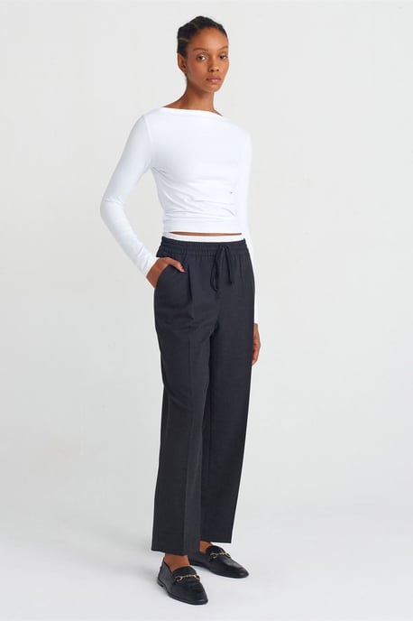 Slim Fit Boat Neck Long Sleeve Blouse - Image 4
