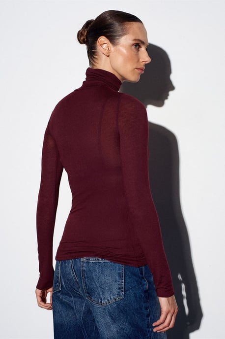 Slim Fit Coltrui Blouse - Image 2