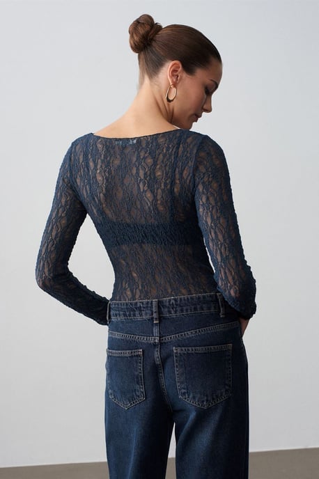 Slim Fit Kant Boot Hals Blouse - Image 3