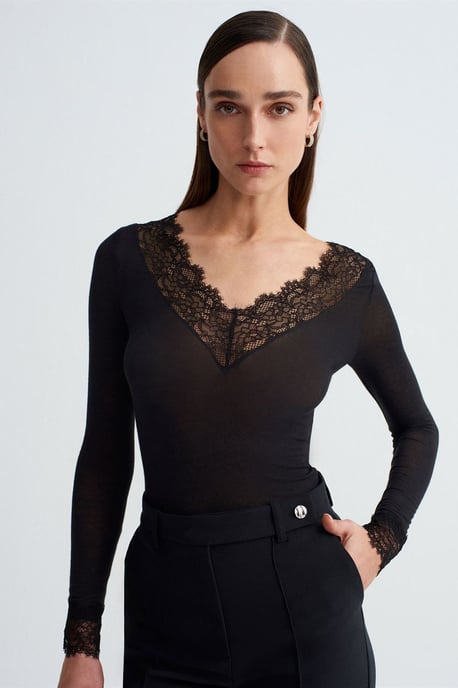 Slim Fit V-Hals Kant Blouse - Image 1