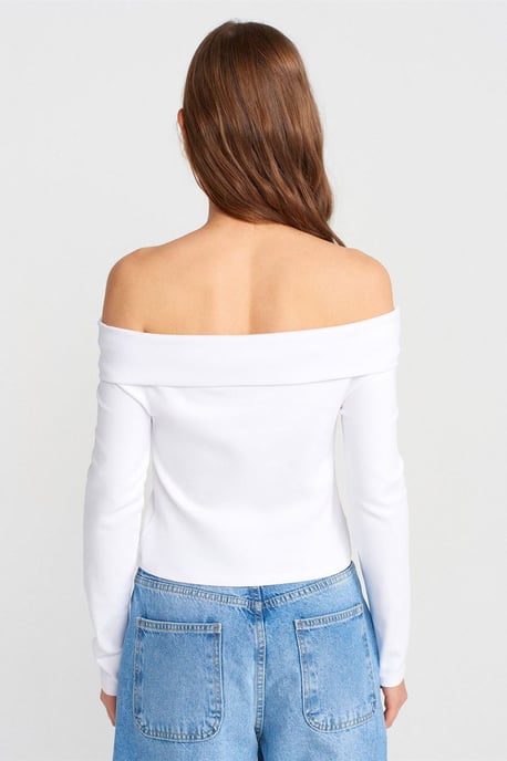 Off-Shoulder Slim Fit Stickad Blus - Image 2