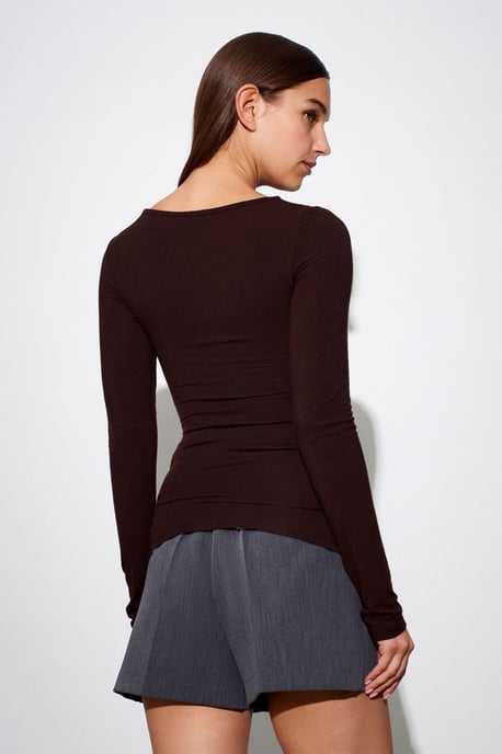 Women’s Ribbed Boat Neck Long-Sleeve Blouse - Image 2