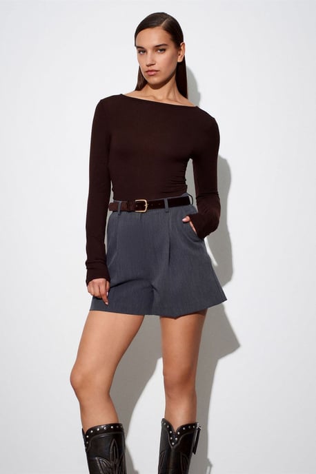 Women’s Ribbed Boat Neck Long-Sleeve Blouse - Image 3
