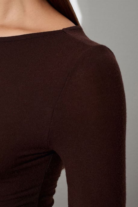 Women’s Ribbed Boat Neck Long-Sleeve Blouse - Image 4