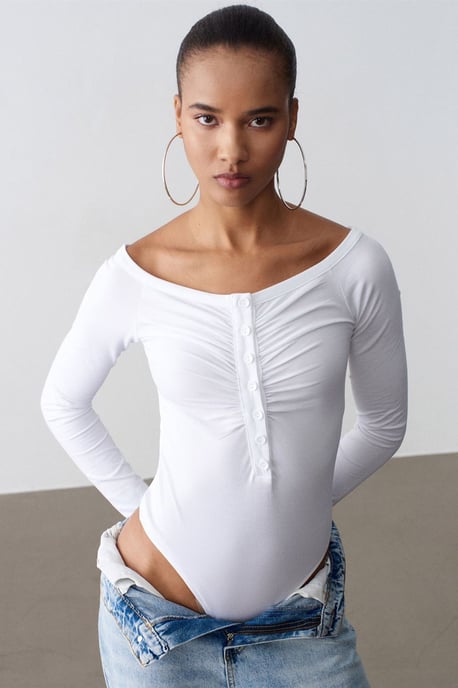 Slim-fit Bootuit Top - Image 4