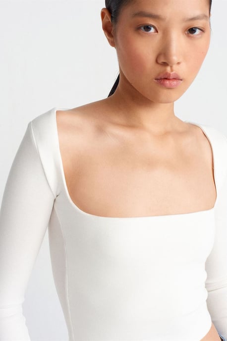 Dames Rechte Cropped Blouse met Vierkante Hals en Uitsparingen - Image 4