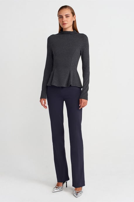 Fitted Half-Turtleneck Peplum Blouse - Image 4