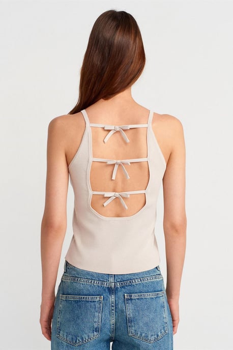 Slim Fit Halter Knit Blouse With Bow Detail - Image 2
