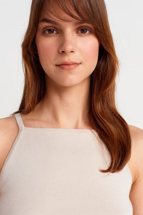 Slim Fit Halter Knit Blouse With Bow Detail - Image 3