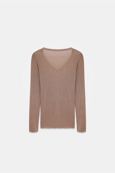 Slim Fit V-Neck Long Sleeve Top - Image 6