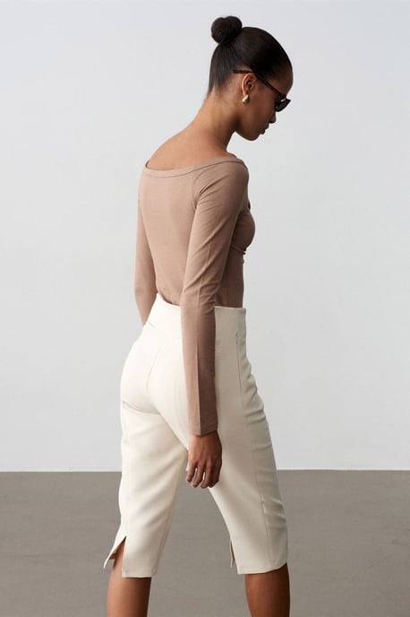 Slim-fit Bootuit Top - Image 2