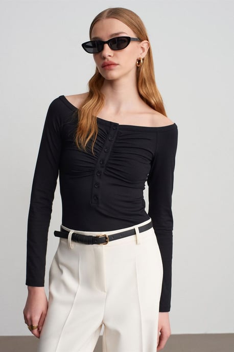 Slim-fit Bootuit Top - Image 3