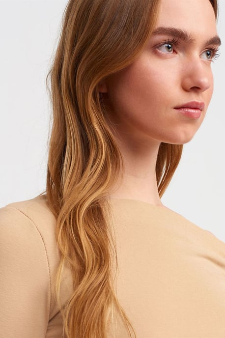 Slim Fit Asymmetrisk Krage Blus - Image 4