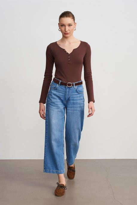 Slim Fit Bomullslångärmad Blus med Knapp - Image 4