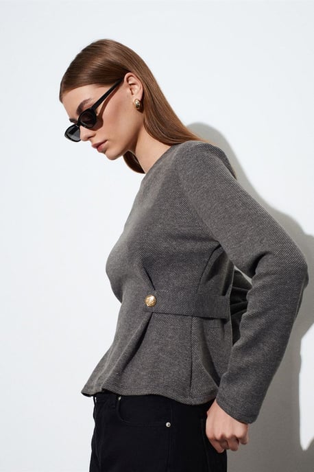 Fitted Ribbad Rundhalsblus - Image 2