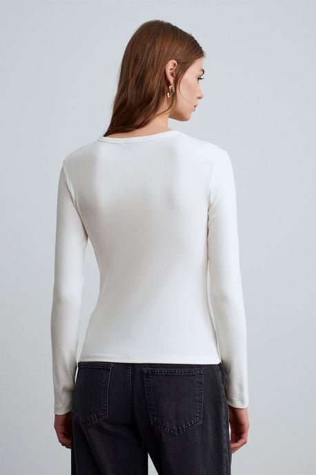 Ribbad Crew Neck Knappblus - Image 2