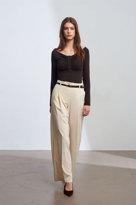 Slim-fit Bootuit Top - Image 4