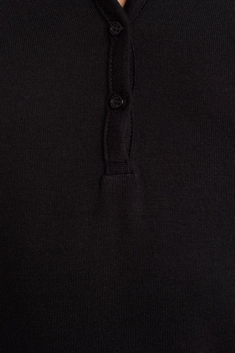 Slim Fit V-Neck Button Blouse - Image 4