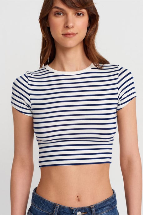 Randig Crop Top Blus - Image 3