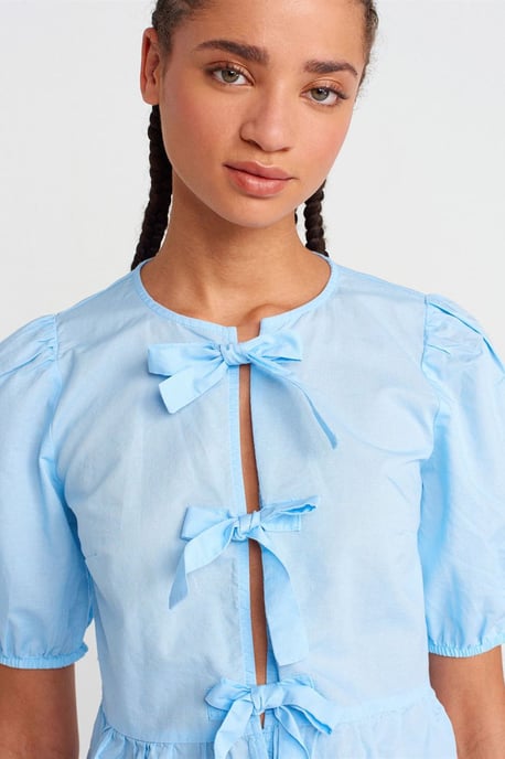 Dames Crop Blouse met Strikdetail - Image 3