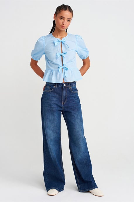 Dames Crop Blouse met Strikdetail - Image 4