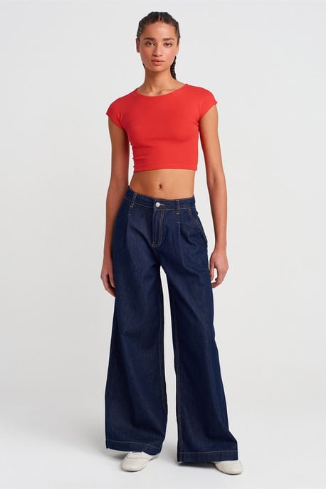 Slim Fit Crop Jersey Blouse - Image 4