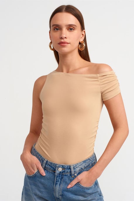 Off-shoulder Slim-fit Stickad Blus - Image 1