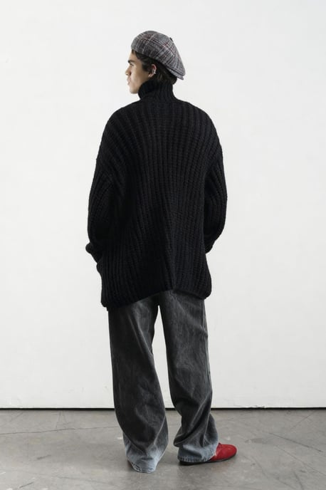 Oversized Ribbad Turtleneck Kofta - Image 4