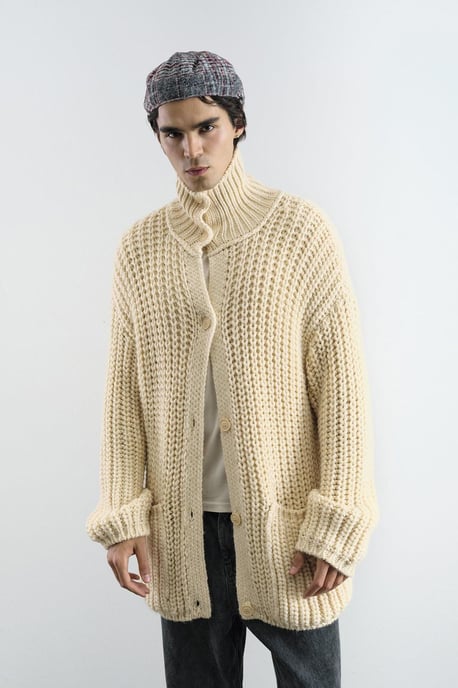 Överdimensionerad Ribbade Turtleneck Tröja med Knapplist - Image 5