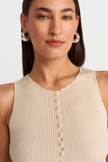 Mouwloze Geribbelde Knopen Cardigan - Image 3