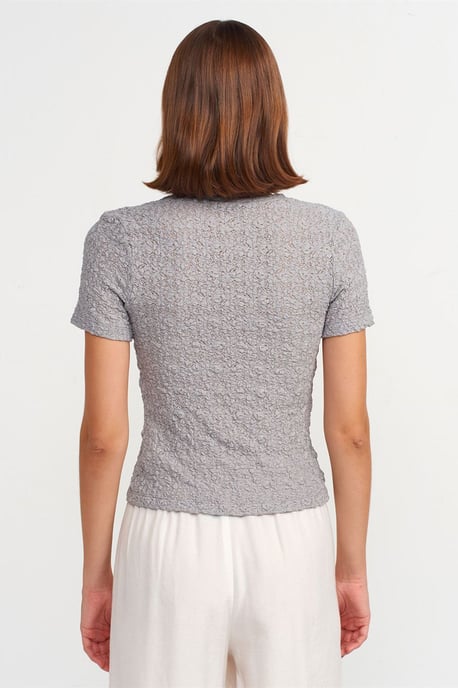 Aansluitende Korte Kantblouse Met Strikfront - Image 3