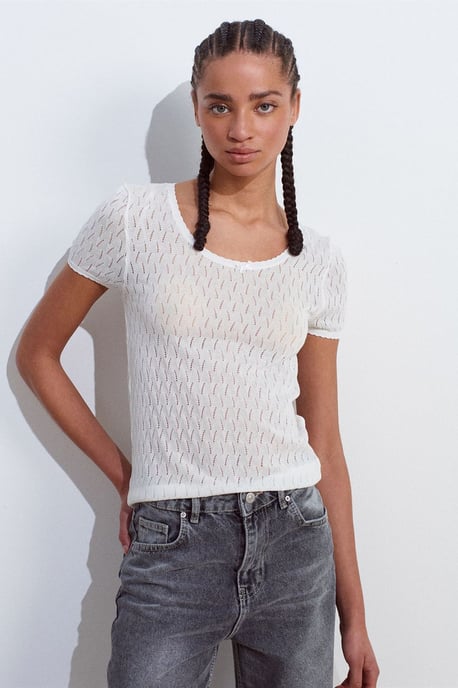 Texturerad Slim-fit Blus med Slipsdetalj - Image 2