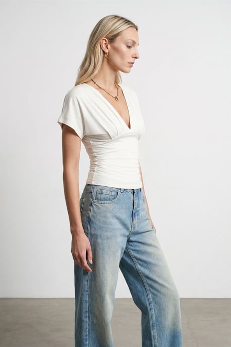 Slim Fit V-ringad Blus med Knytband - Image 4
