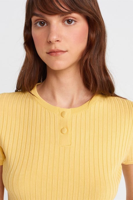 Ribbad kortärmad knapplång blus - Image 3