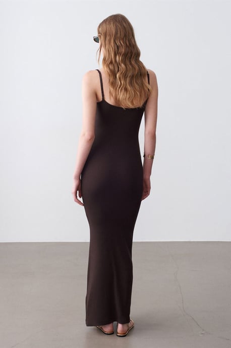 Ribbad Bodycon Maxiklänning - Image 2