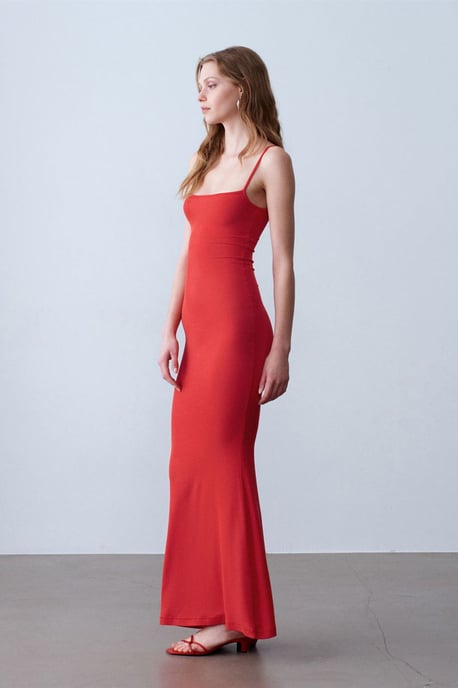 Ribbad Bodycon Maxiklänning - Image 3