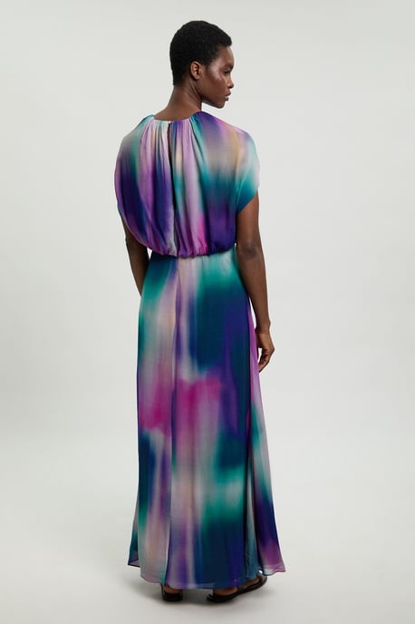 Crinkle Georgette Cape Blur Print Woven Maxi Dress - Image 3