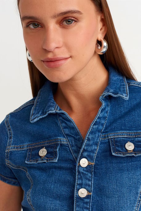 Gestrikt Denim Mini Jurk - Image 4