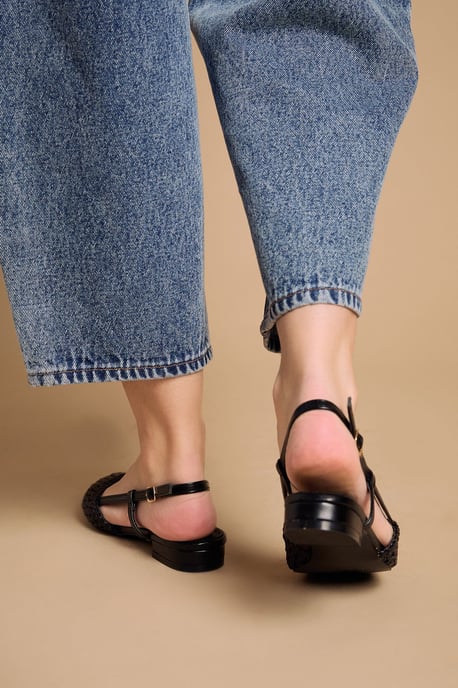 Brandie Woven Slingback Faux Leather Pointed Flat Shoes - Image 4
